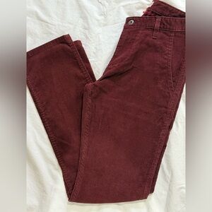 Dockers Men's Corduroy Pants in Rich Burgundy Size 29X32 -Slim Tapered